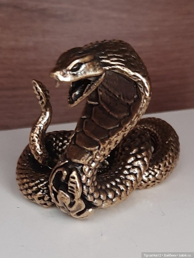 Змея металл — Миниатюра для кукол