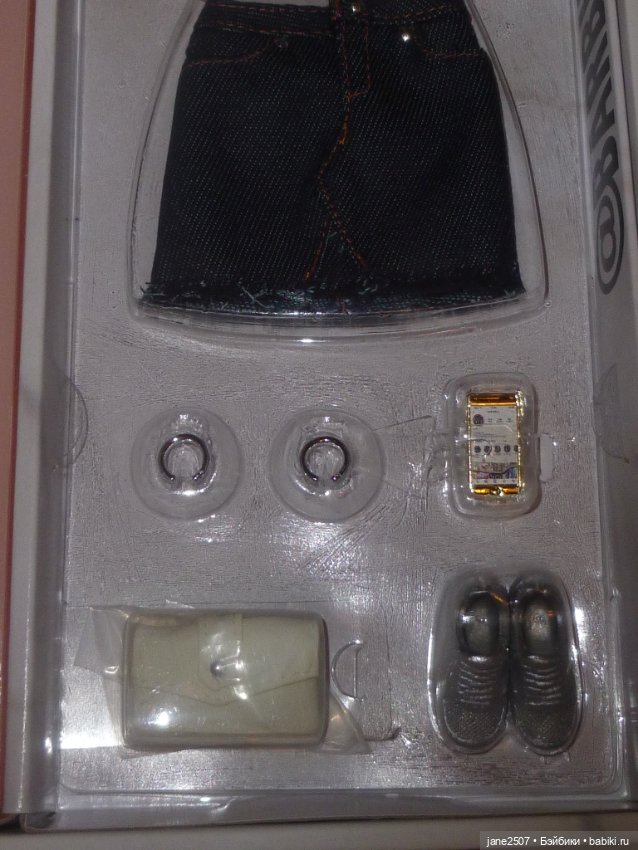 Коллекционная Барби Barbie Barbiestyle #3 NRFB (или Nude / полный аутфит) (фото 5)