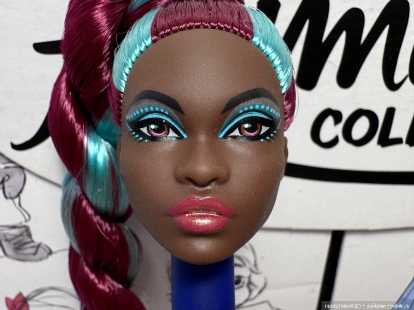 Голова Барби коллекция Фантазия Бирюза (фото 2)