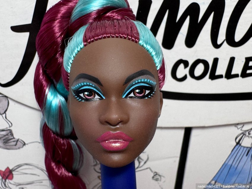 Голова Барби коллекция Фантазия Бирюза (фото 3)