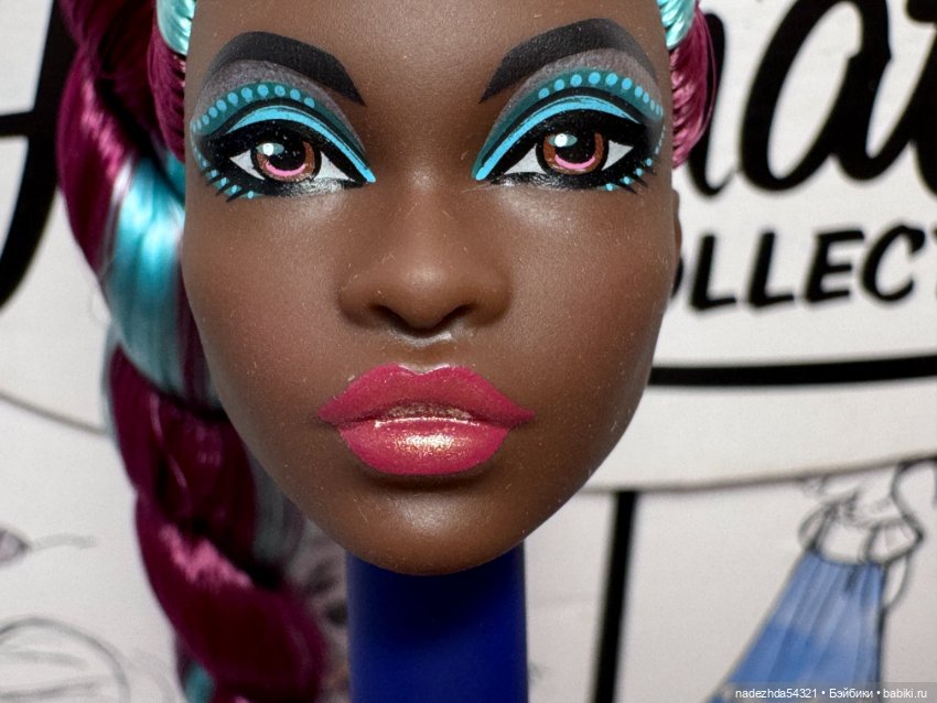 Голова Барби коллекция Фантазия Бирюза (фото 7)