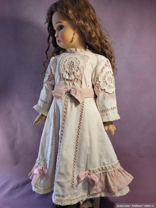 Платье и боннет для куклы 70-75 см (фото 2)