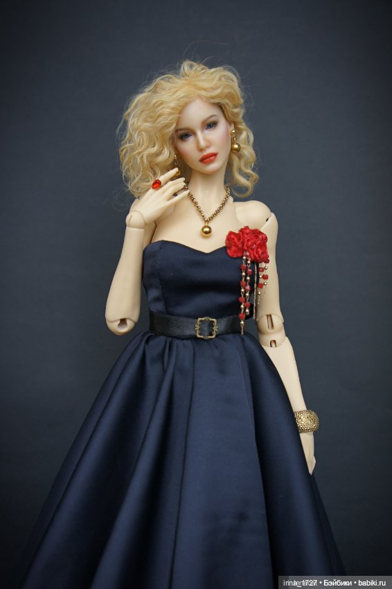 Красавица Амалия от Emiliya Dolls с гардеробом