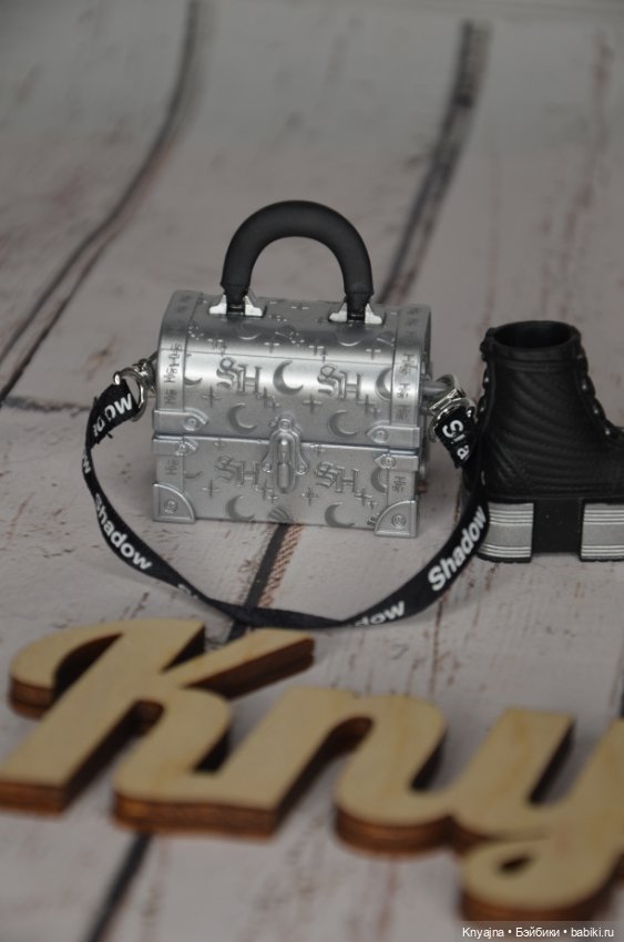 Обувь на Rainbow High (Shadow High) (фото 3)