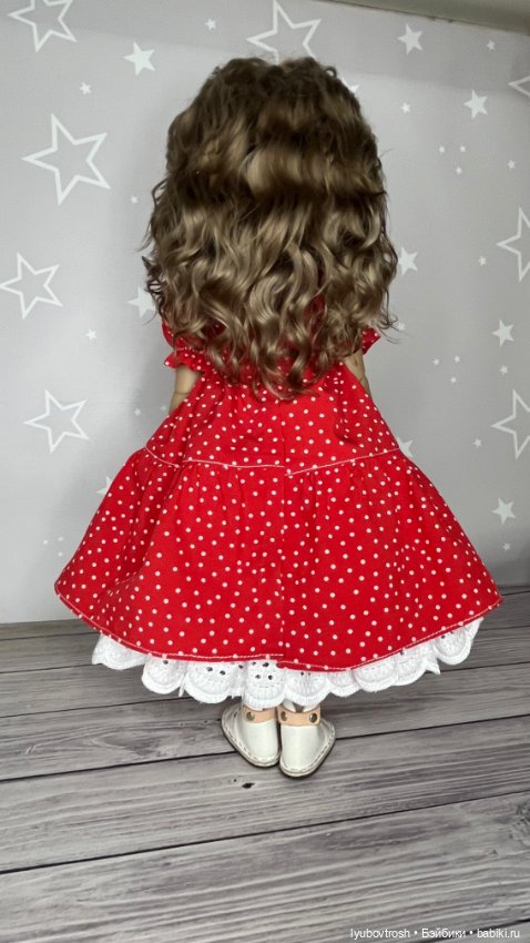 Платье шелковое в горошек для Руби Ред ростом 37см