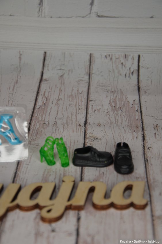 На барби босоножки от Лины Лукс, на кена (фото 4)