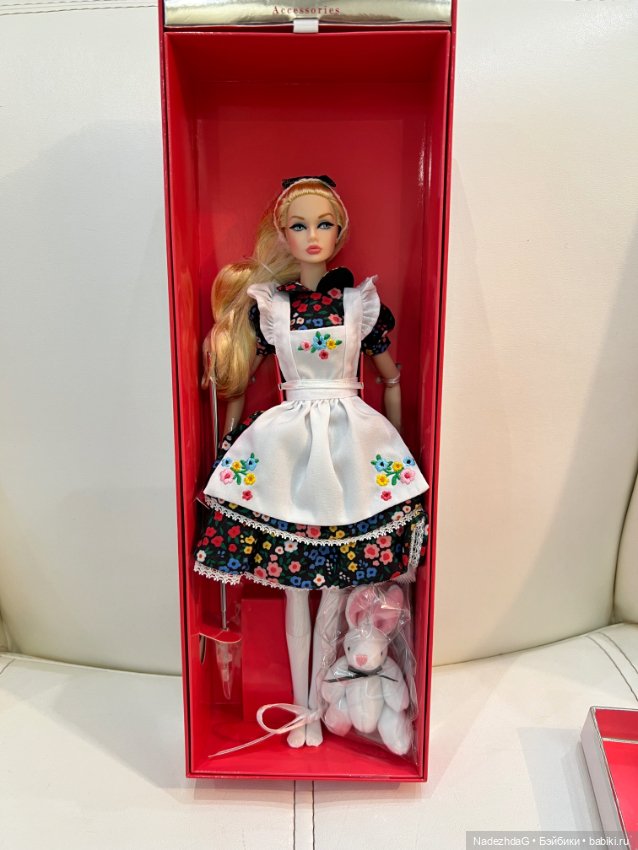 Поппи Паркер Алиса Poppy Parker