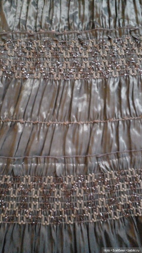 Часть юбки с оборками для кукольного рукоделия