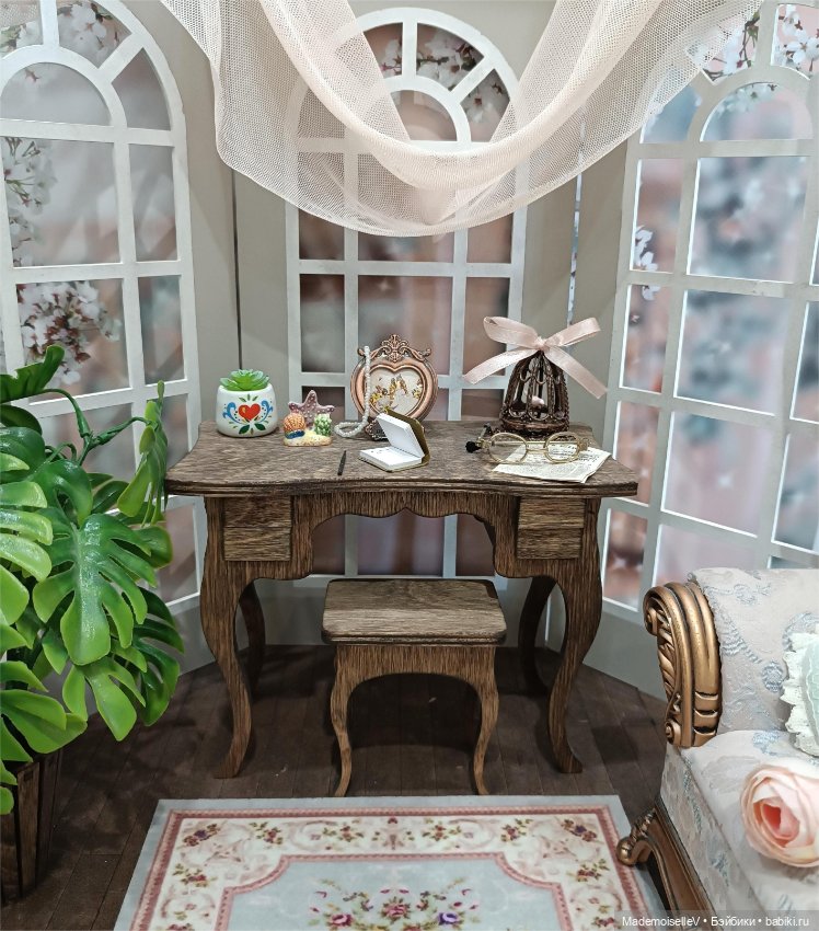 Кашпо, фаянс — Миниатюра для кукол