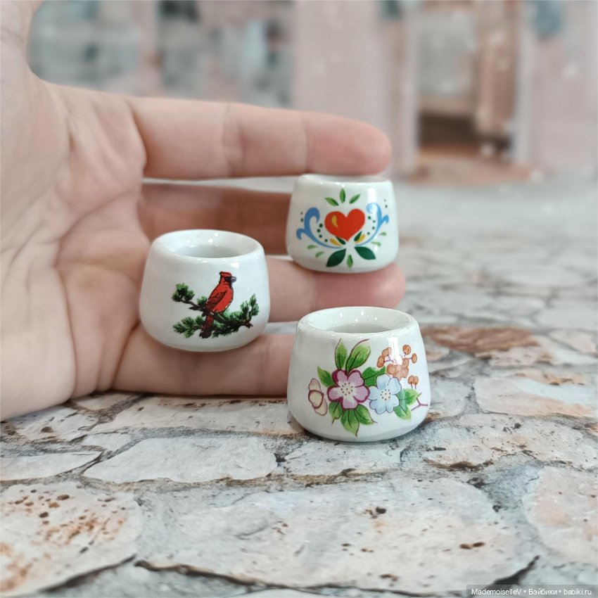 Кашпо, фаянс — Миниатюра для кукол