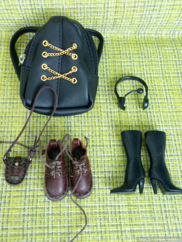 Одежда для Кенов, бтс и барби