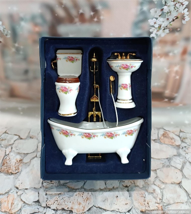 Ванная комната Dresden Rose от Reutter Porzellan