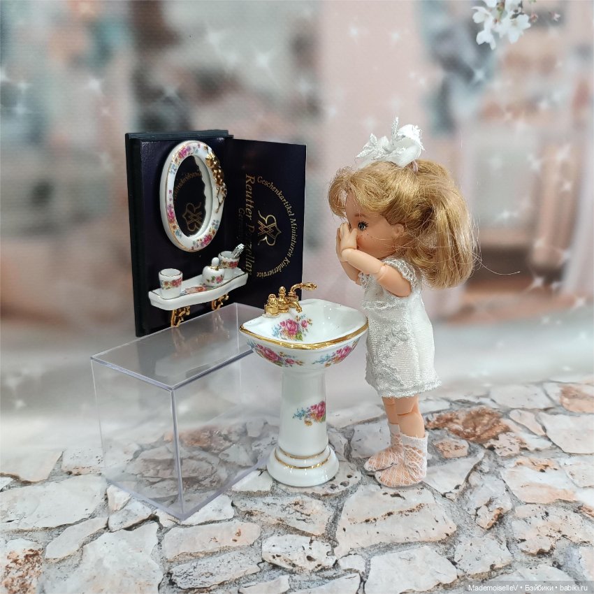 Ванная комната Dresden Rose от Reutter Porzellan