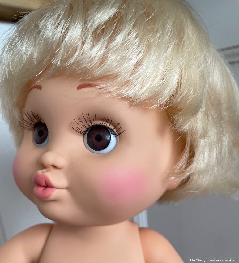 Кареглазая фейсинка Лаура / Laura Galoob Baby face