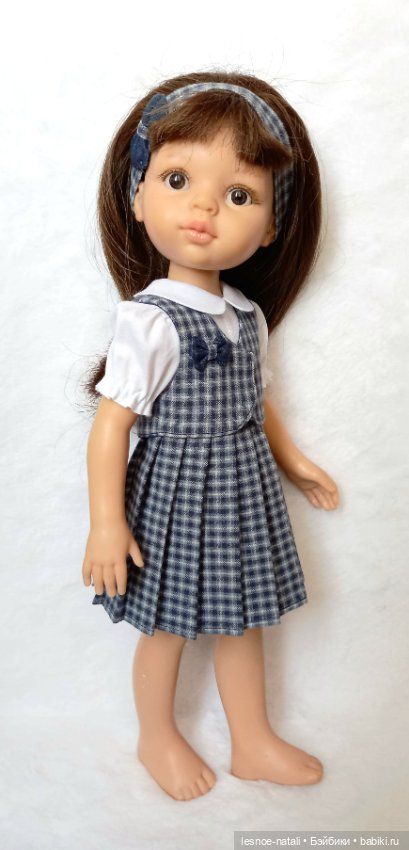 Костюм в клетку для Паолы Рейна