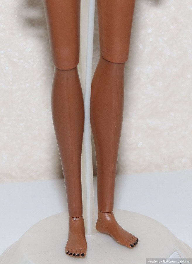 Тело FR Black (Integrity Toys) (фото 3)