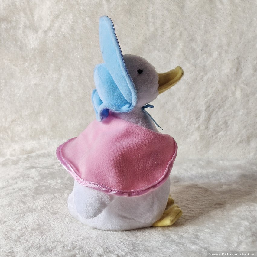 Мягкая игрушка плюшевая утка-дочка Джемайна, 22 см (фото 6)