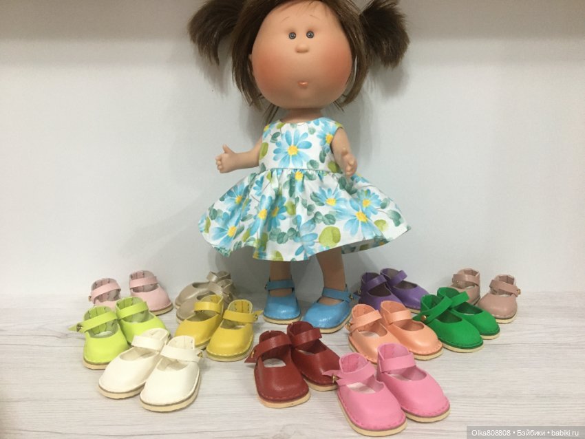 Платья,костюмы,обувь для большой Мии