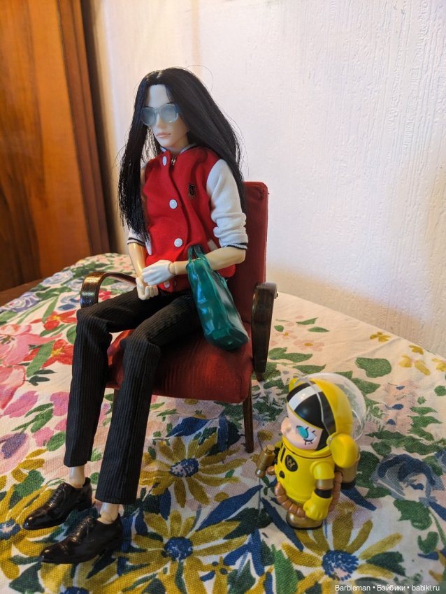 Кресло кукольное 1:6 (Integrity, momoko, barbie, mizi) (фото 5)