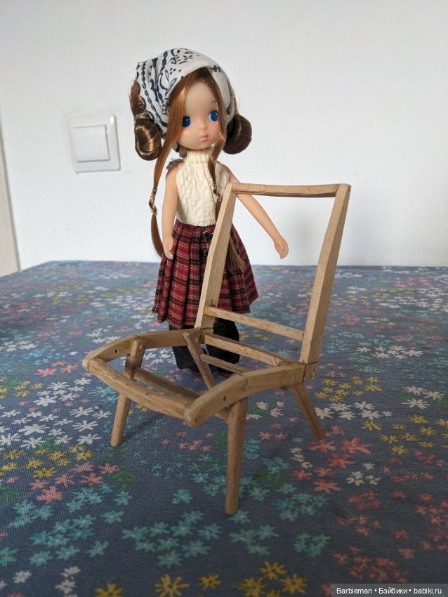 Кресло кукольное 1:6 (Integrity, momoko, barbie, mizi) (фото 2)