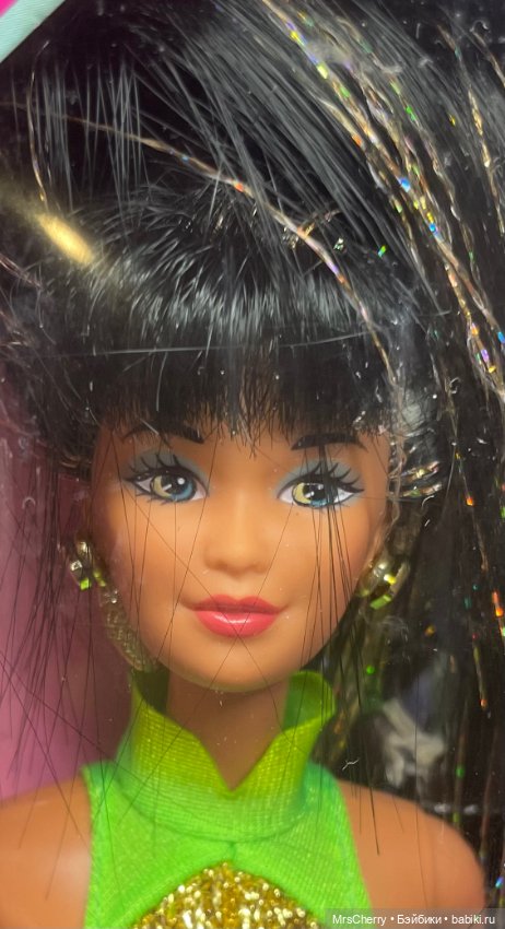 Кира / Splash n color Kira Barbie