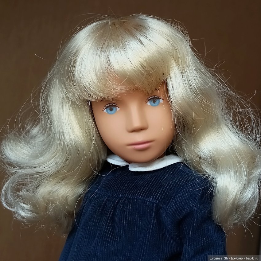 Sasha doll N1 20 Years Anniversary Trendon