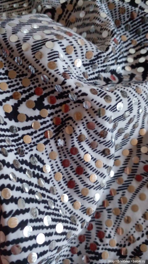 Отрезики тонкого трикотажа с паетками для кукольного рукоделия