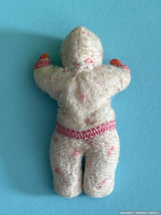 Керамический пупсик Tebu в родном костюмчике и конвертике, высота 7 см (фото 2)