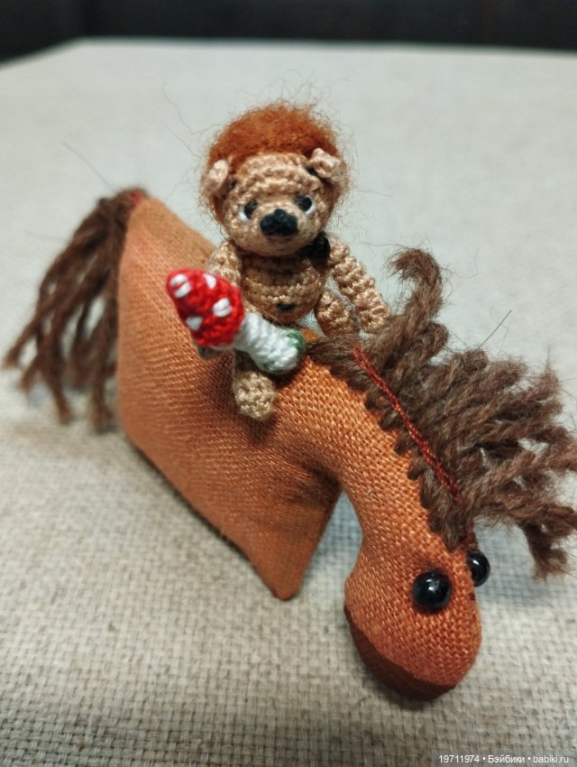 Мини игрушка Ёжик в скорлупке