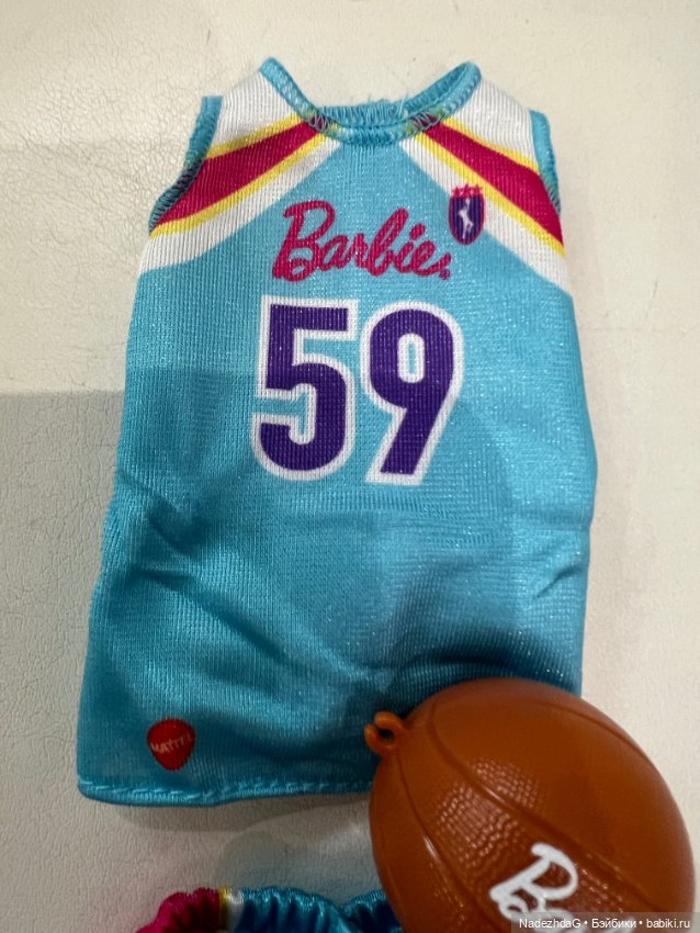 Аутфит баскетболистки — Одежда для кукол (фото 5)