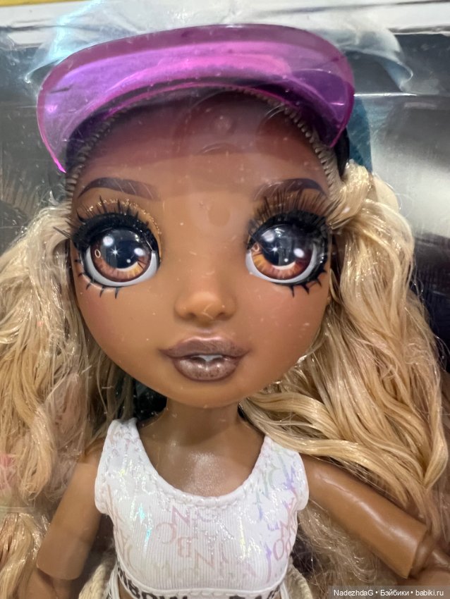 Rainbow High Pacific Coast Harper Dune