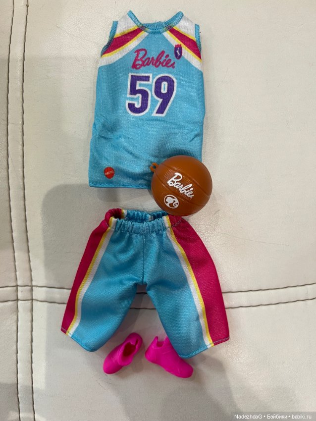 Аутфит баскетболистки — Одежда для кукол