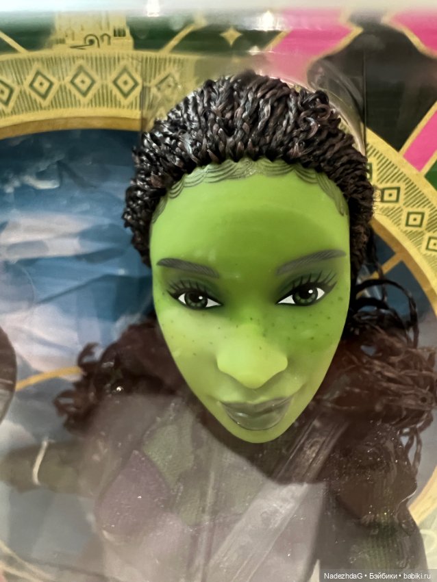 Wicked Elphaba Posability & Removable Ballroom Look (фото 7)