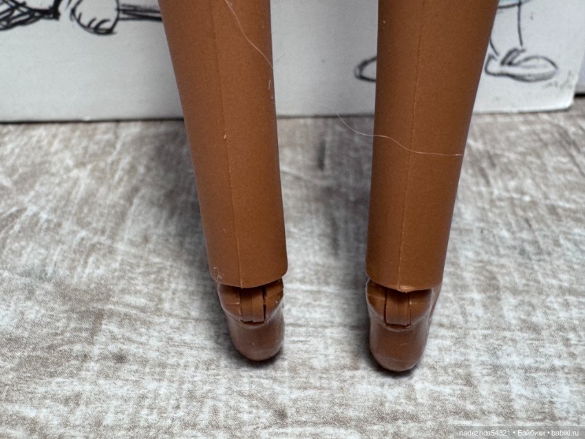 Барби из сета с холодильником на теле Джун