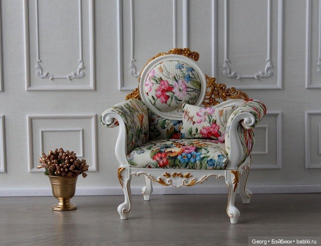 Кресло для кукол — Кукольная мебель