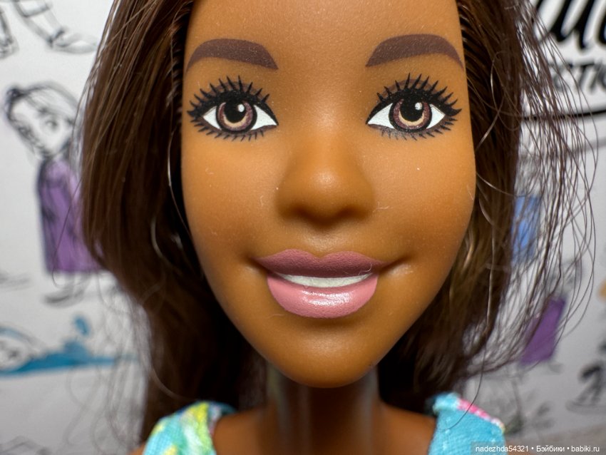 Барби из сета с холодильником на теле Джун (фото 10)