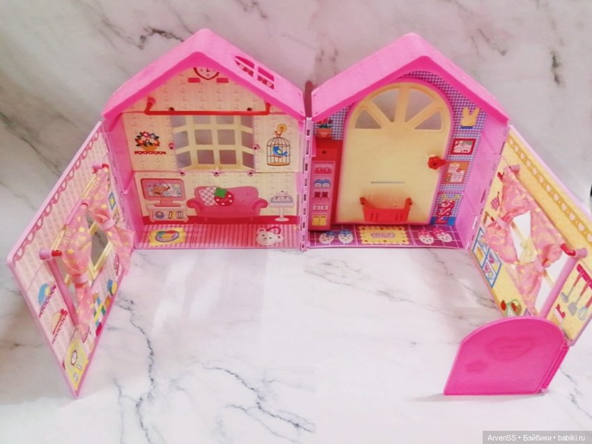 Раскладной домик для Мелл-чан от фирмы PILOT