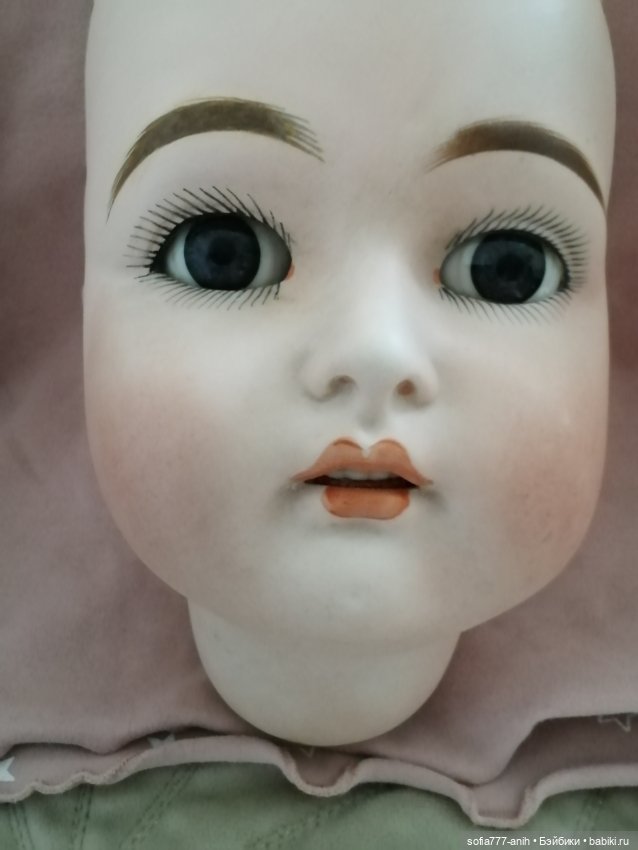 Большая антикварная голова фабрики Kammer Reinhardt молд 192