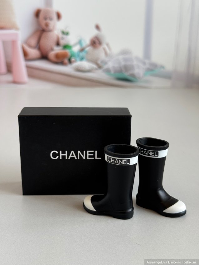 Сапоги Chanel и юбка — Одежда (фото 2)