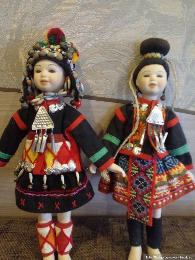 Национальные куклы одним лотом
