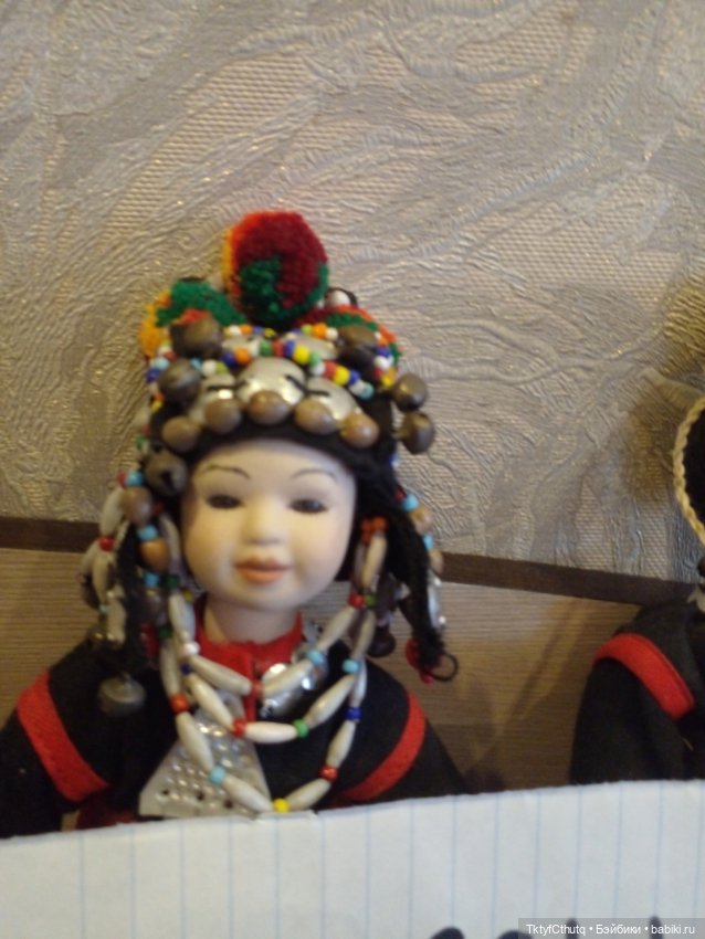 Национальные куклы одним лотом (фото 6)