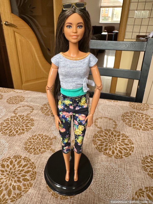 Barbie fashionistas 103 на теле мтм