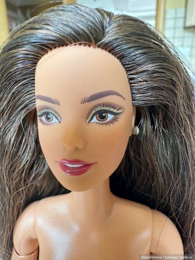 Barbie holiday 2020 Афродайт на теле мтм (фото 3)