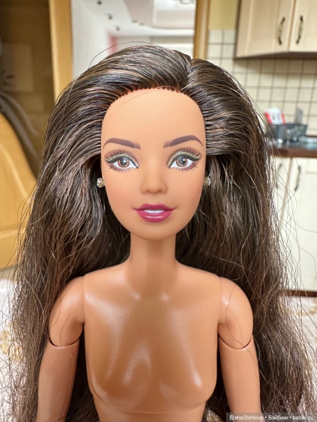 Barbie holiday 2020 Афродайт на теле мтм (фото 2)