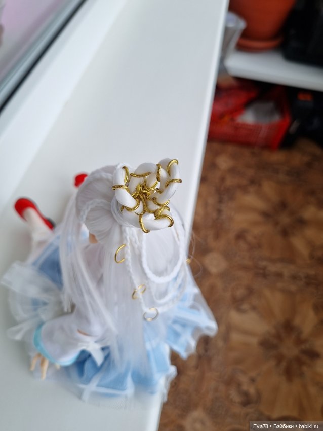 Парик из молочного шёлка для куклы бжд Иден с ОГ 12 см