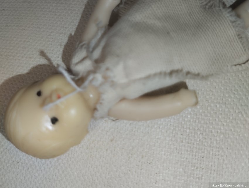 Пара пупсов времен СССР с дефектами (фото 6)