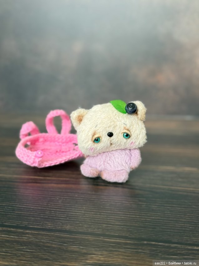 Мишка с шапочкой от Кати Мишиной