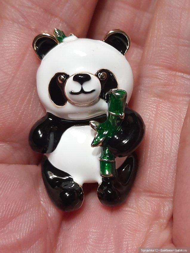 Брошь пандочка — Украшения и очки для кукол