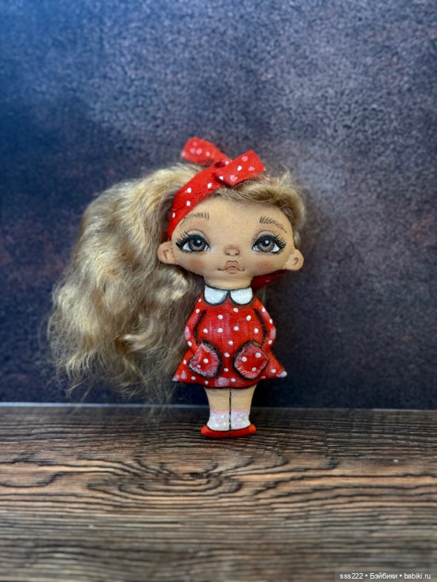 Текстильная кукла-брошь Юлии Подколозиной Tilipul&Trilipul (фото 4)