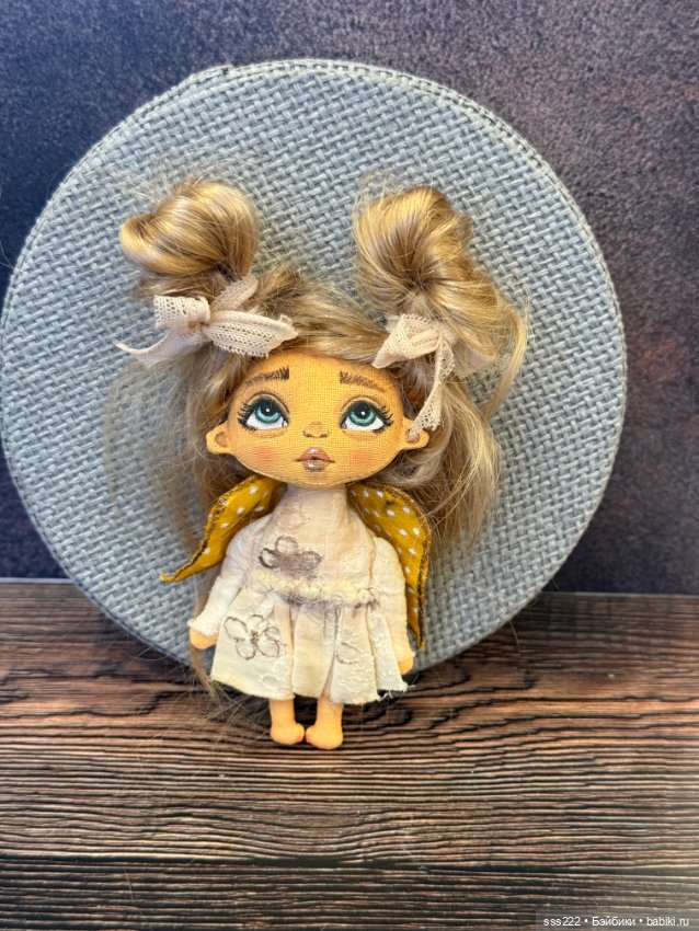 Текстильная кукла-брелок Юлии Подколозиной Tilipul&Trilipul (фото 2)